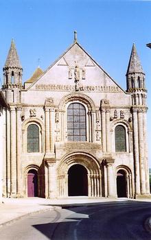 Abbatiale Saint-Jouin