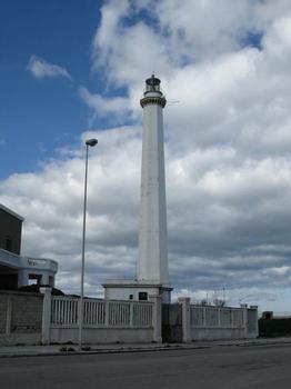 Bari, Leuchtturm am Punta San Cataldo