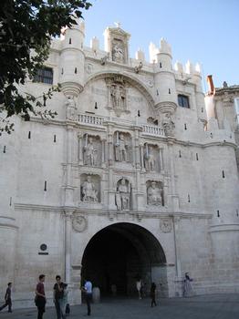 Burgos, Arco Santa Maria