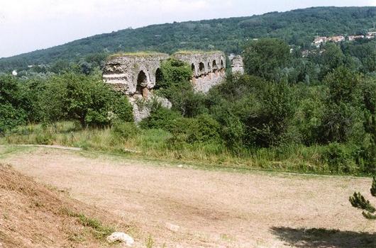 Aqueduc romain de Metz – Pont-aqueduc entre Jouy et Ars
