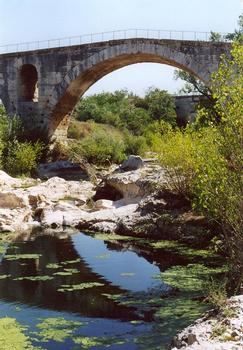 Pont Julien (nahe Apt, Provence)