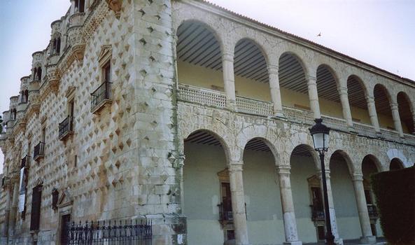 Guadalajara, Palacio del Infantado, 1570