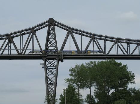 Rendsburg, Schwebefähre und Eisenbahnhochbrücke