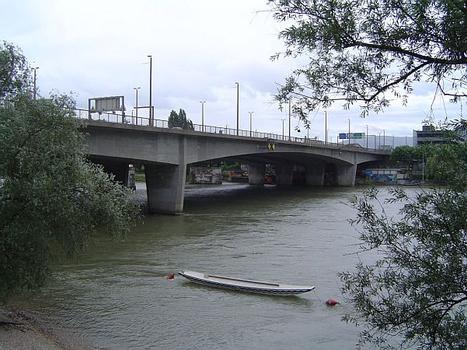 Bâle - Schwarzwaldbrücke
