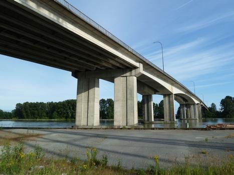 Knight Street Bridge über den Fraser-Nordarm zwischen Vancouver und Richmond