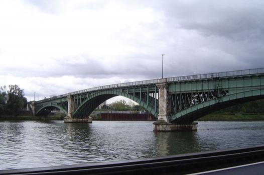 Seinebrücke in Colombes