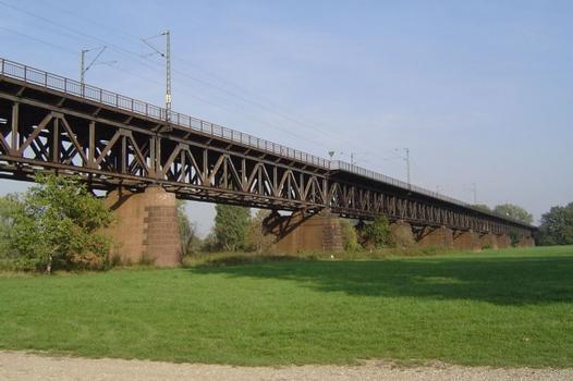Pont ferroviaire de Worms