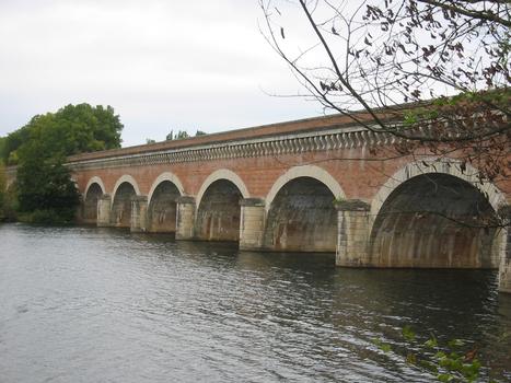 Moissac Canal Bridge