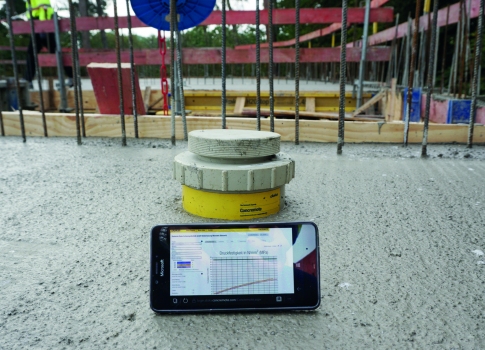 Digitale Beton-Sensortechnologie lieferte Echtzeitdaten zur Temperatur- und Festigkeitsentwicklung des Betons.
: Digitale Beton-Sensortechnologie lieferte Echtzeitdaten zur Temperatur- und Festigkeitsentwicklung des Betons.