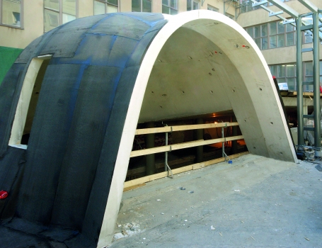 Die fertig betonierte Kuppel des Eingangsportals der Sibelius-Akademie