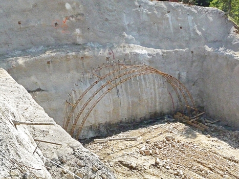 Tunnelsicherung vor Beginn der Vortriebsarbeiten