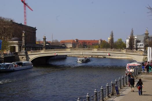 Friedrichsbrücke 