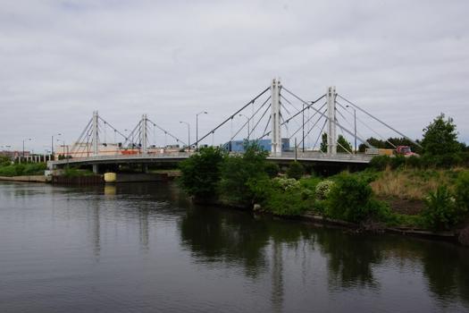 North Avenue Bridge