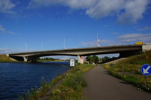 Albert-Kanal-Brücke Oelegem (E34)