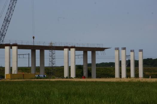 Autobahnhochbrücke A11