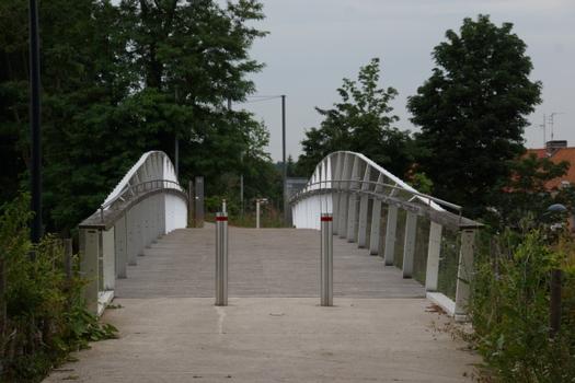 Bernanos Footbridge 