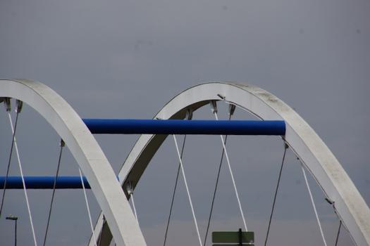 Meurchin Bridge (D 165) 