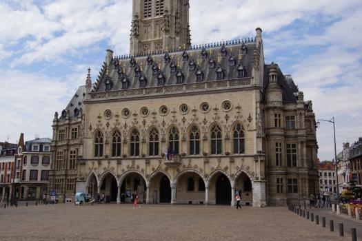 Hôtel de ville d'Arras