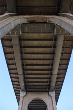 Forth Straßenbrücke