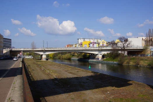 Pont ferroviaire sur le canal de Spandau