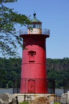 Little Red Lighthouse - der kleine rote Leuchtturm - in New York City