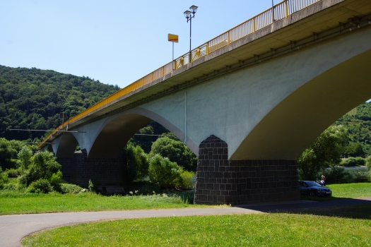 Moselbrücke Zeltingen