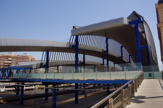 Lleida Pirineus Station Track Hall