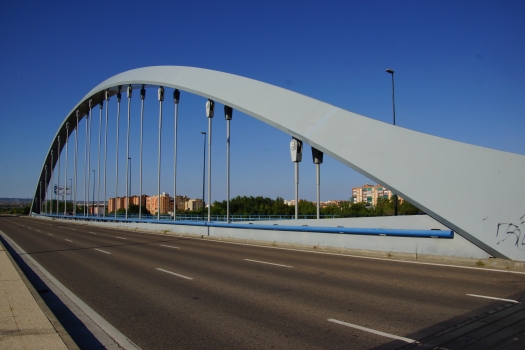 Manuel-Giménez-Abad-Brücke