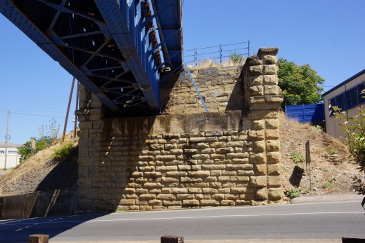 Eisenbahnbrücke über den Iregua 