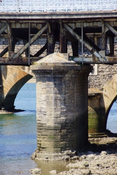 Vieux pont Saint-Jacques 