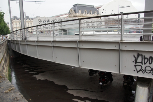Guit-Straßenbahnbrücke