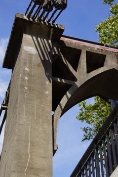 Pont suspendu d'Agenais