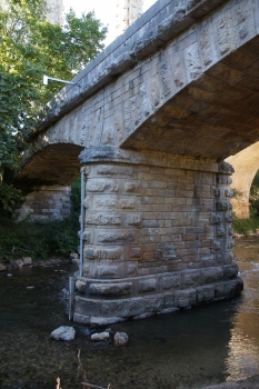 Straßenbrücke Roquefavour
