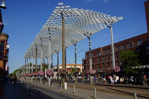 Vordach in Antwerpen-Kiel