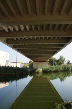 Neue Eisenbahnbrücke Löwen
