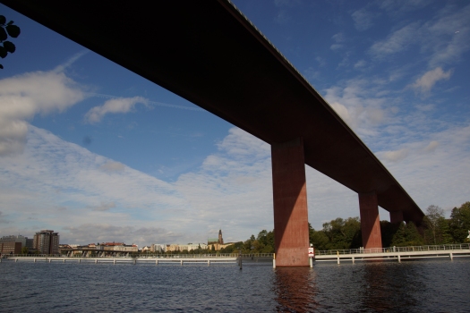 New Årsta Bridge