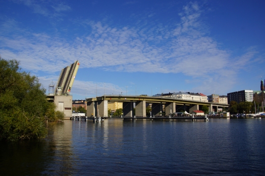 Liljeholmsbron