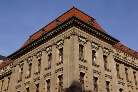 Berliner Handels-Gesellschaft (Addition)