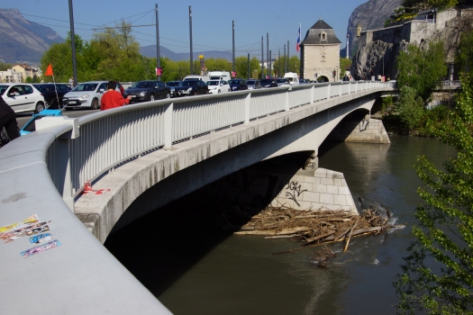 Porte de France-Brücke 