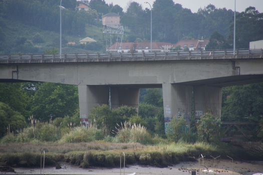 Pont sur le Río Mero (AP-9) 
