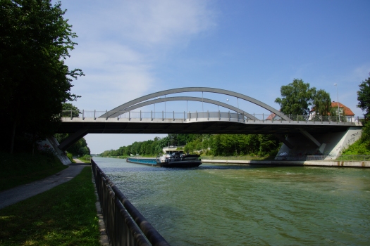 Pont de la Hannoversche Strasse
