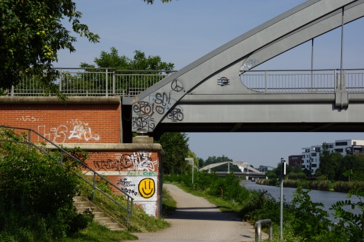 Brücke General-Wever-Straße