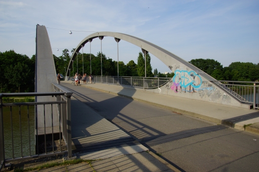 Brücke Tannenbergallee