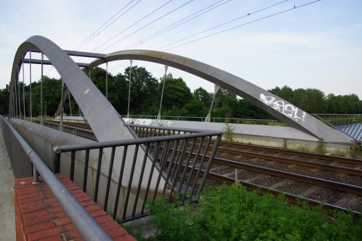 Grosser Kolonnenweg Tramway Bridge