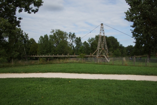 Jurançon Pipeline Bridge