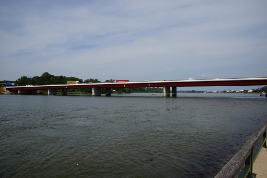 Pont Hubert-Touya 