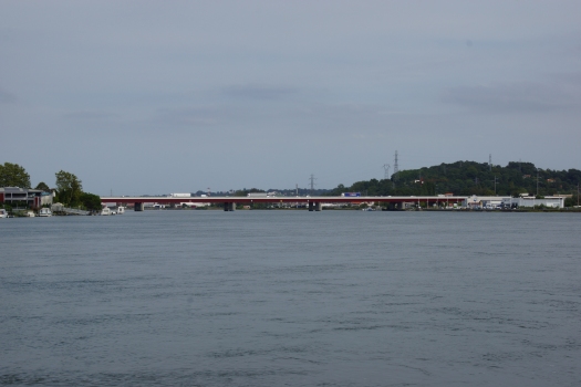 Hubert-Touya-Brücke