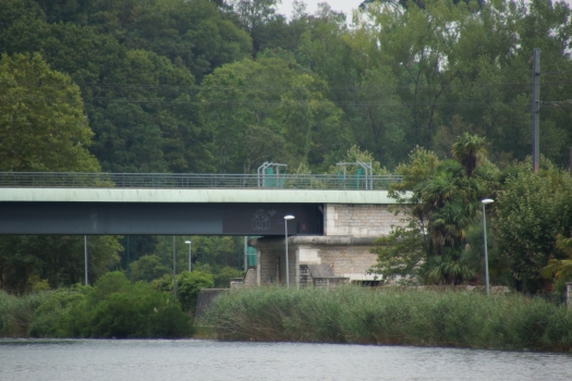 Nive-Eisenbahnbrücke