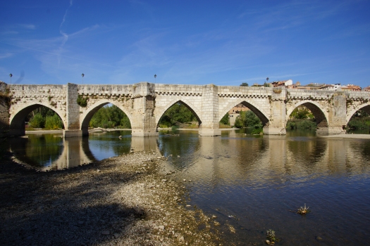 Old Simancas Bridge