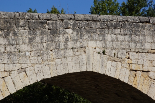 Vieux pont de Puente Duero